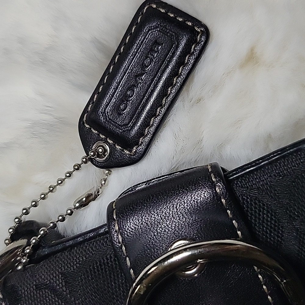 Y2K Coach Signature Shoulder Bag - Picture 4 of 11